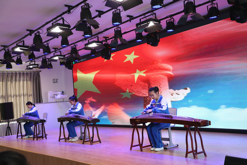 延吉市六中召开"缅怀革命先烈 拥抱春天"主题活动 - 延吉市第六中学