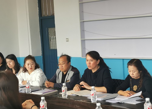 汪清县督导室主任赵海兰,督学张敏杰,督学姜雪梅莅临春阳镇民族联合