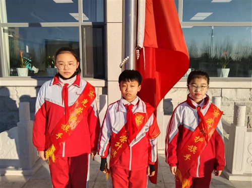 圆梦中华 延河小学开展国家公祭日主题升旗仪式 - 延吉市延河小学校