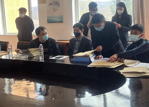 迎检查促发展汪清县教育局领导深入罗子沟镇中学开展疫情防控和校园