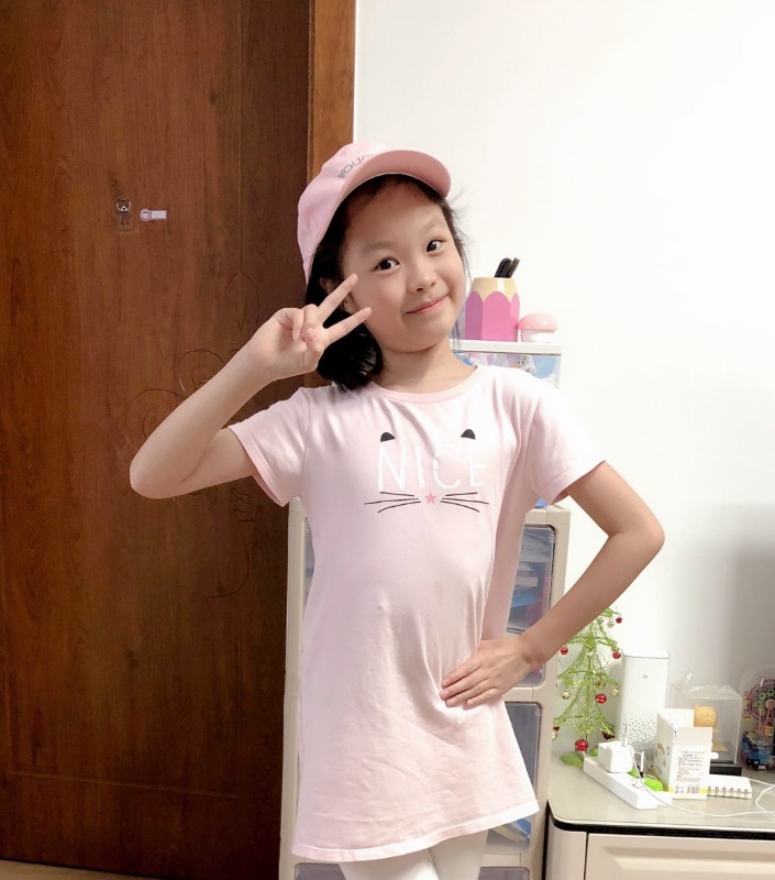 1601451465_2078_15627.jpg 5 402班闵心怡近照.jpg