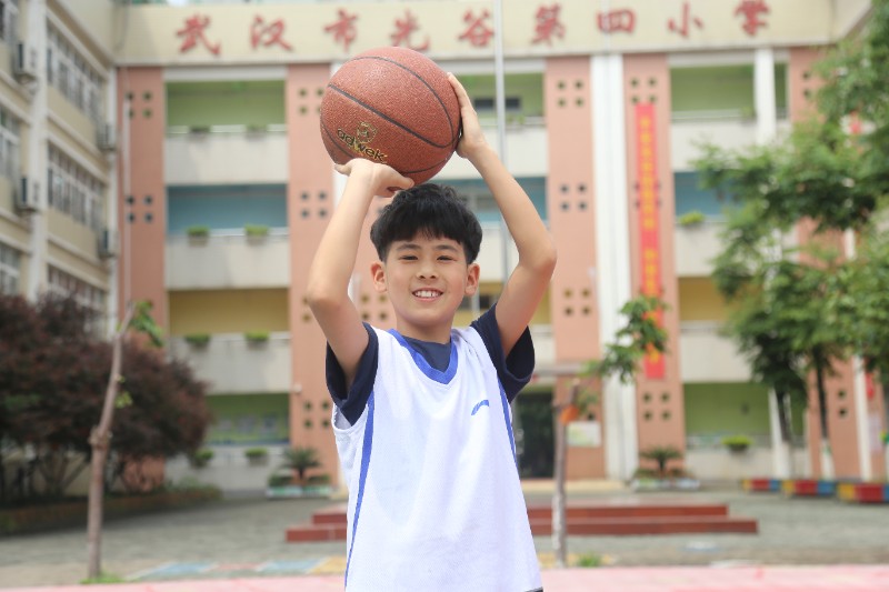 1601451599_411_15992.jpg 9 603 雷天睿.jpg