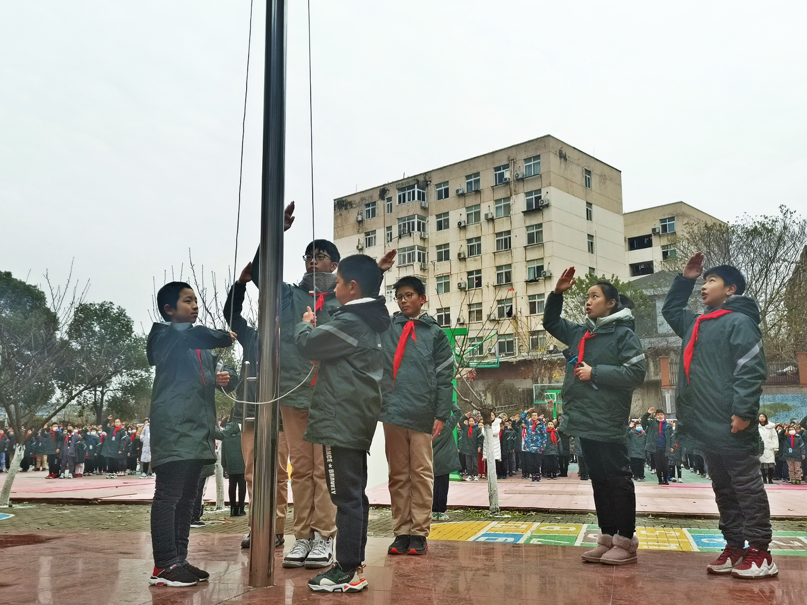 1607952088_1785_69774.png 升国旗(4).png