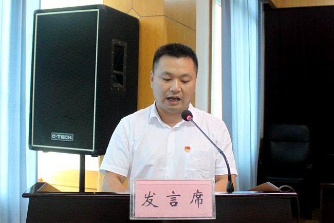 5先进基层党组织代表发言2.jpg